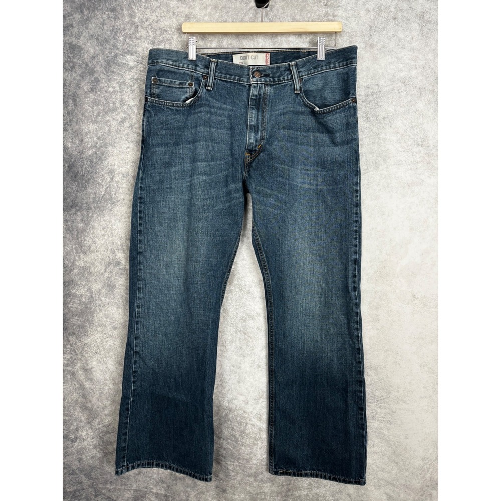 Levi's Men's 527 Boot Cut Medium Wash Denim Bue Jeans Size 38x32